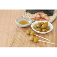 White dashi olives, rich dashi made with bonito and kelp <Makai no Olive>